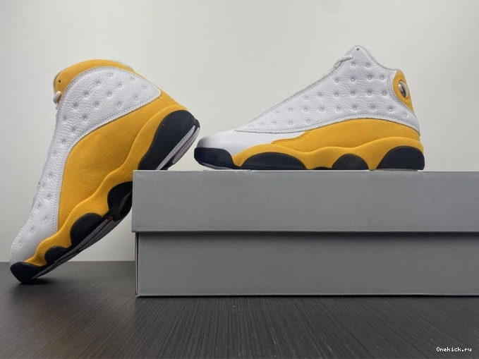 One Kick Sol 414571-167 Del 13 Jordan Air 0818
